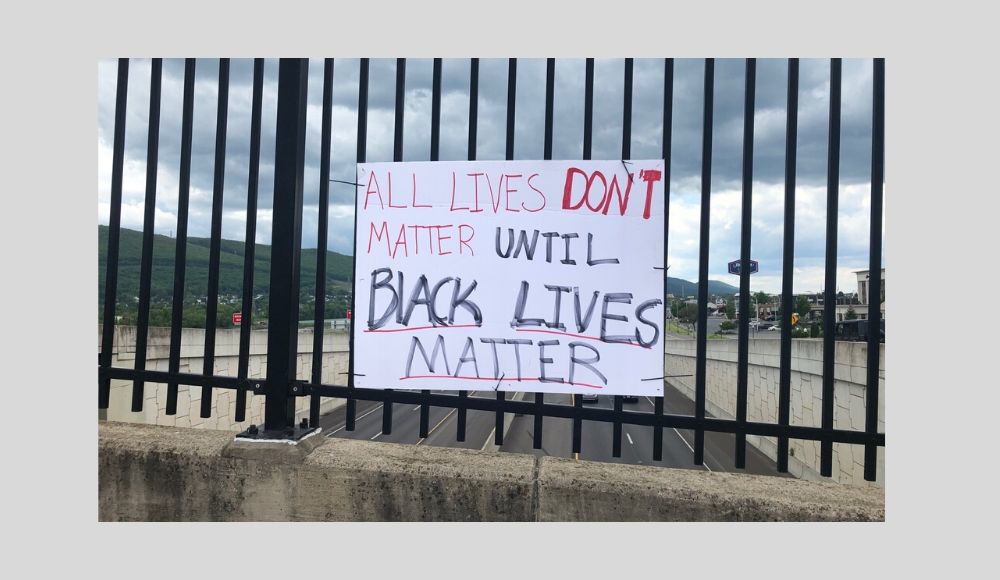 Black Lives Matter sign _ 2020